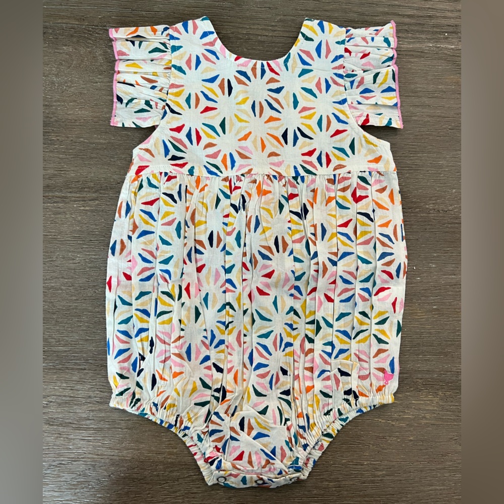 Pink Chicken Liv Bubble. Tile Mosiac. 12-18months. Brand New with tags.